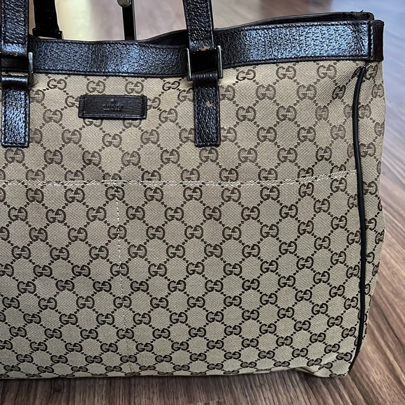 A156 - 💯 % authentic Gucci tote bag - Picture 6 of 16